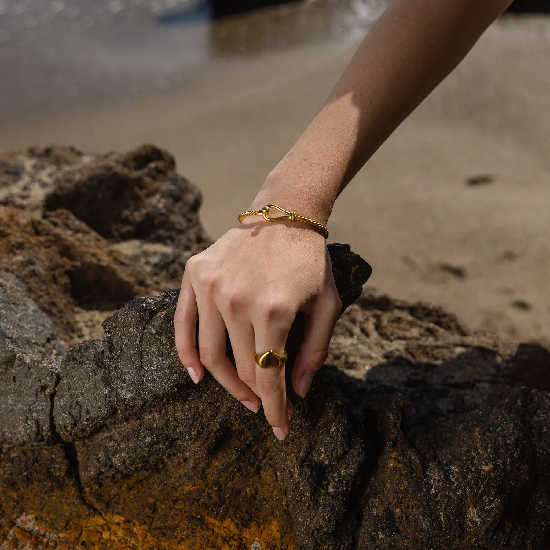 Amore Gold - Image 4