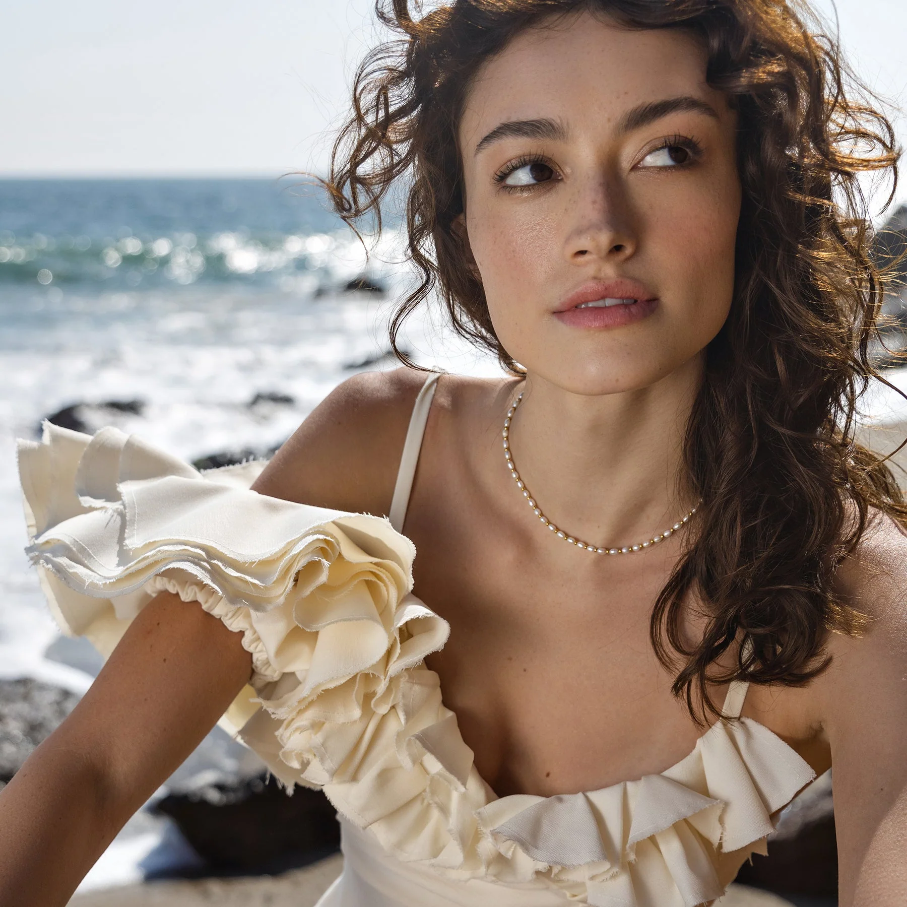 Pearl Choker Gold - Image 5